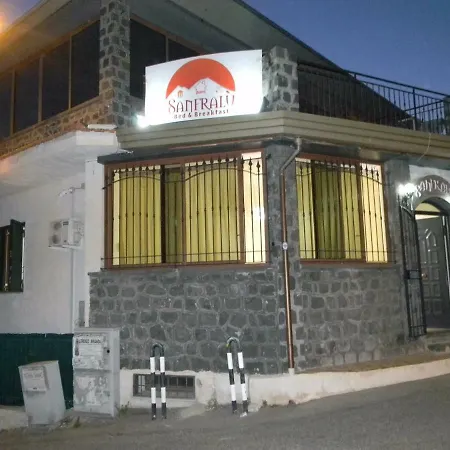 住宿加早餐酒店 Sanfralu 埃尔科拉诺